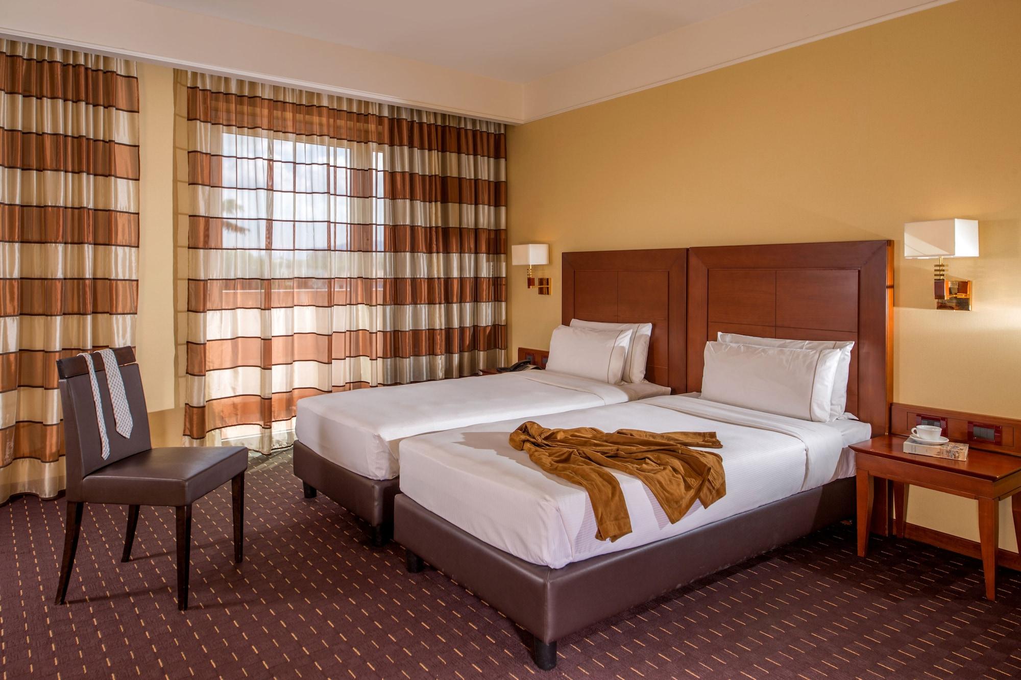 Hotel Capannelle Roma Екстериор снимка