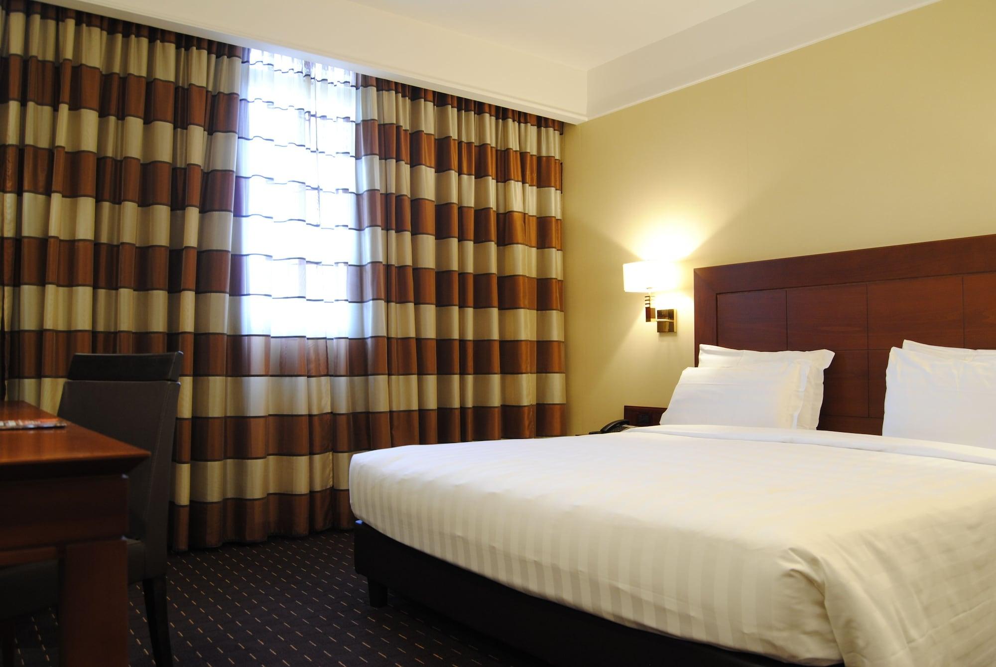 Hotel Capannelle Roma Екстериор снимка