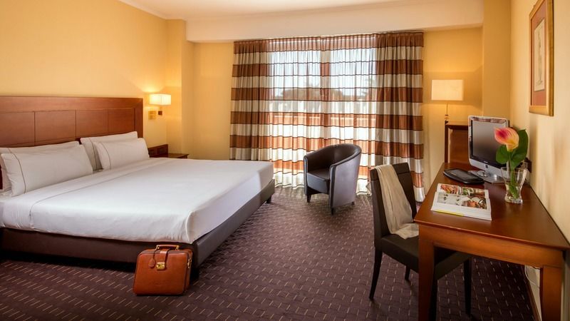 Hotel Capannelle Roma Екстериор снимка