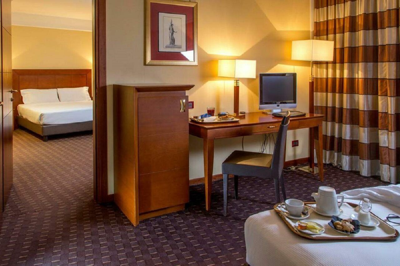 Hotel Capannelle Roma Екстериор снимка